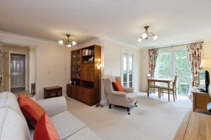 LOUNGE- click for photo gallery